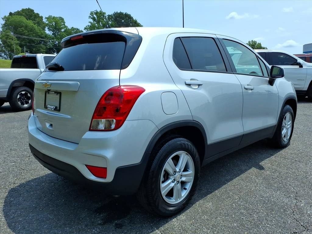 2022 Chevrolet Trax — rear three-quarter view